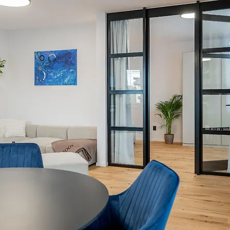 Luxusny Klimatizovany Dvojspalnovy Narodna Trieda, Kosice, Free Parking *