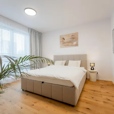 Luxusny Klimatizovany Dvojspalnovy Narodna Trieda, Kosice, Free Parking Kosice