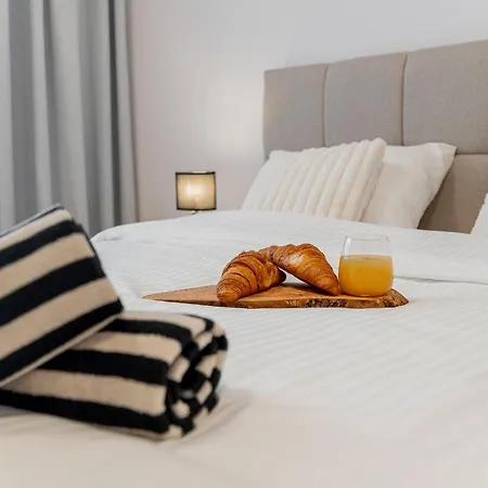 Luxusny Klimatizovany Dvojspalnovy Narodna Trieda, Kosice, Free Parking Apartmán Kosice