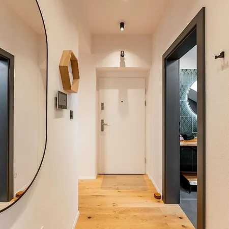 Apartmán Luxusny Klimatizovany Dvojspalnovy Narodna Trieda, Kosice, Free Parking *