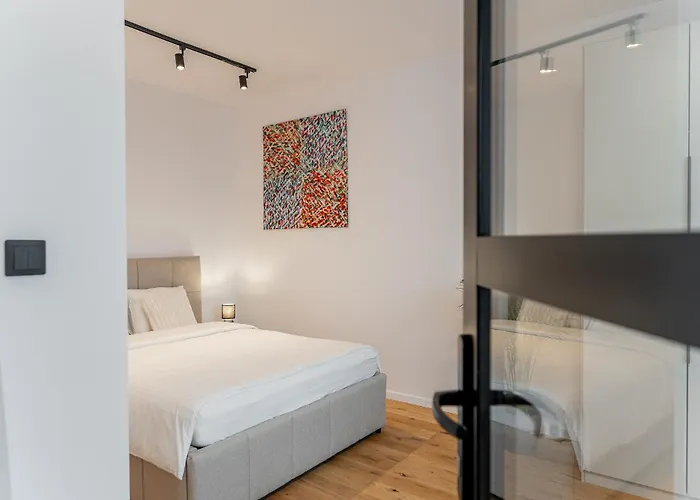 Luxusny Dvojspalnovy Narodna Trieda, Kosice, Free Parking Apartment *