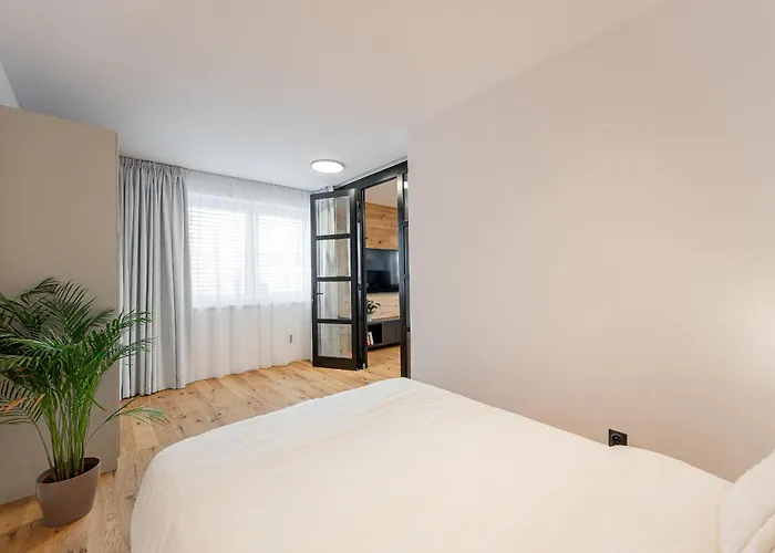 Luxusny Dvojspalnovy Narodna Trieda, Kosice, Free Parking *